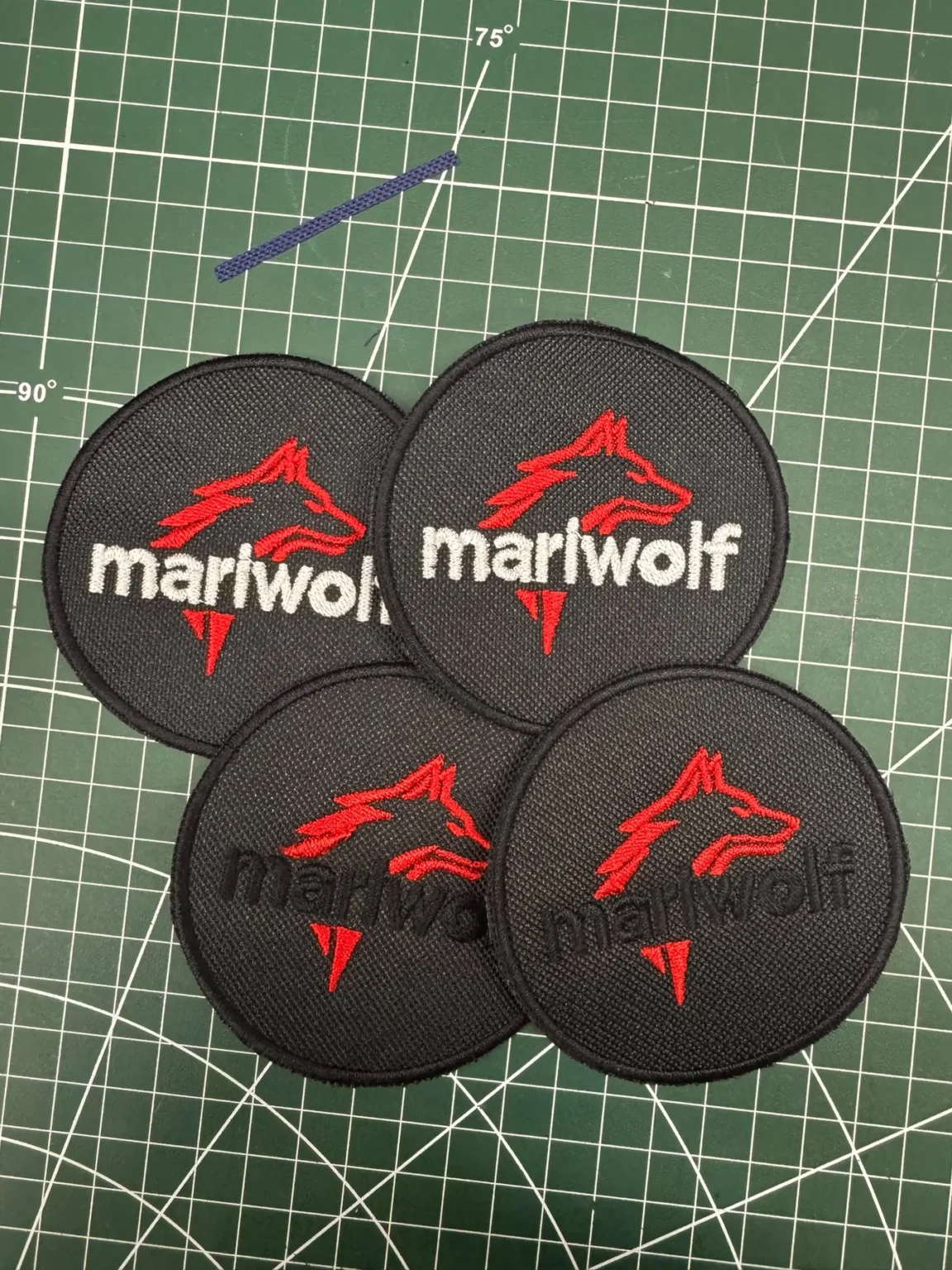 naszywka_mariwolf